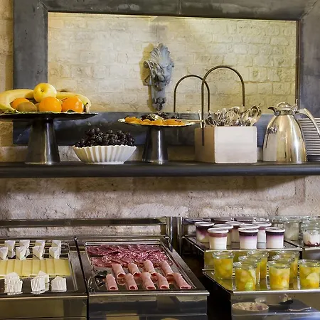 فندق ديس دوكس دأنجو 4*