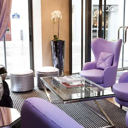 ديس دوكس دأنجو 4* باريس