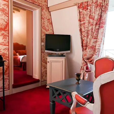 ديس دوكس دأنجو فندق 4*