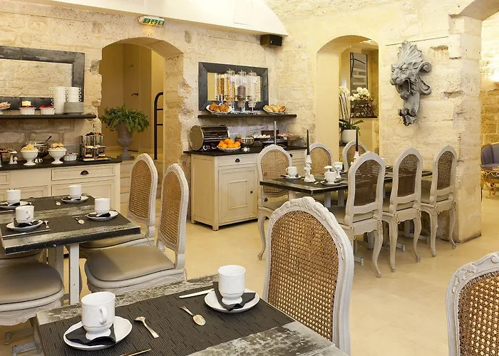 Отель Des Ducs D'anjou Париж