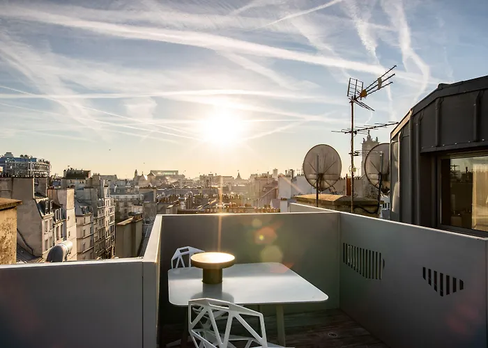 Отель Des Ducs D'anjou 4*