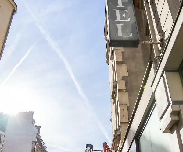 Des Ducs D'anjou 4* Париж